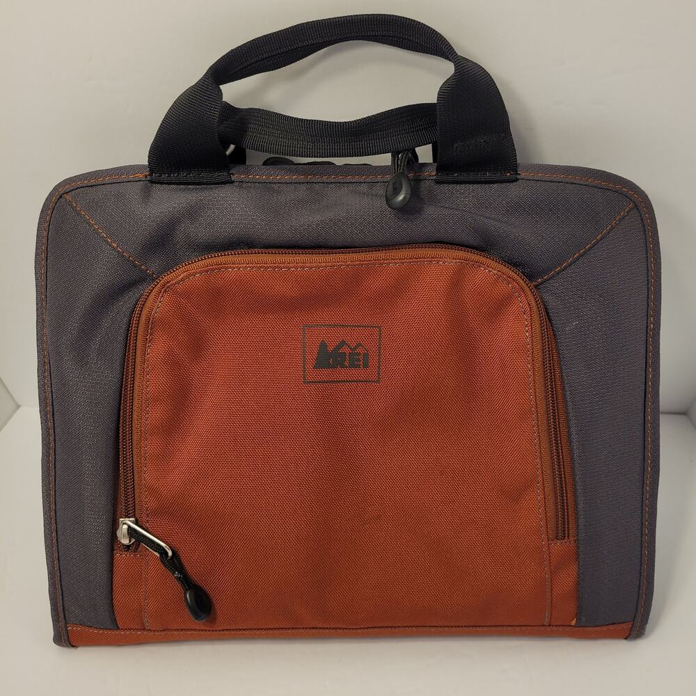 Rei Brand Nylon Tablet iPad Reader Bag Pre-Owned 2 Tone Color  12x9
